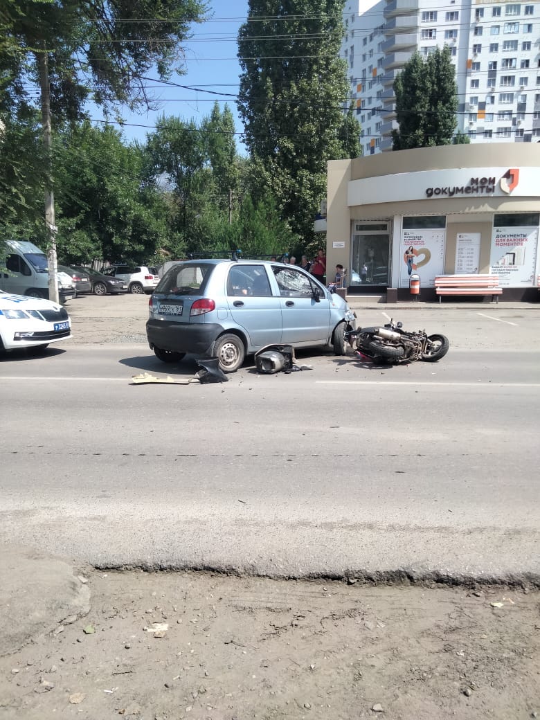 В аварии на Луначарского в Батайске пострадал мопедист - Газета Вперед