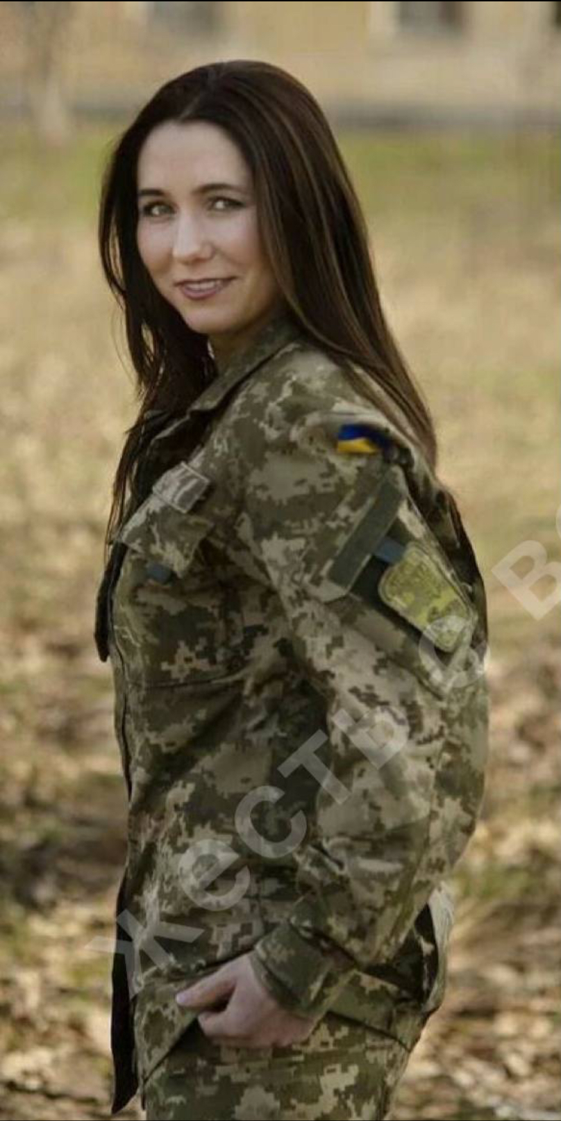 Украина девушки военные. Красивые девушки в военной форме. Девушки в военной форме Украина. Украинские девушки в военной форме. Красивые девушки военнослужащие.